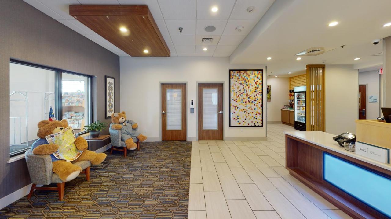 Holiday Inn Express South Burlington By Ihg Extérieur photo